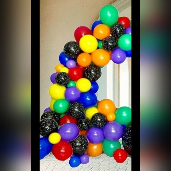 Multi Color Balloon Garland - Picture 2 of 3
